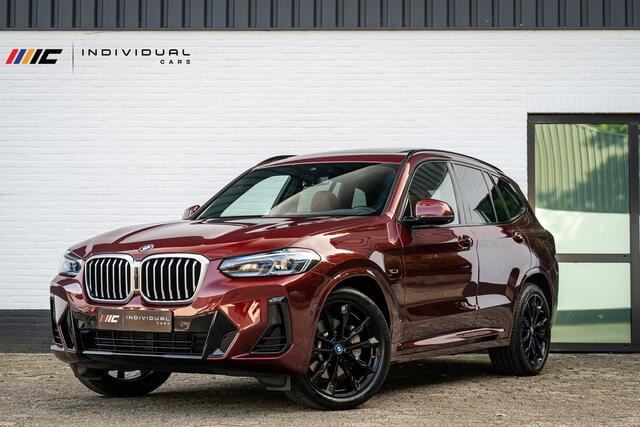 BMW X3 xDrive30e M-Sport INDIVIDUAL Carbon Tartufo Pano