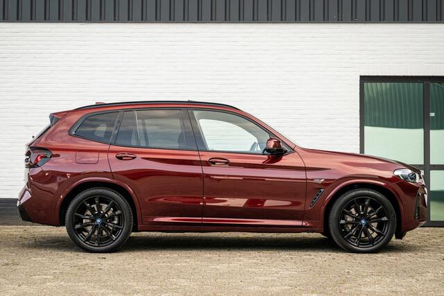 BMW X3 xDrive30e M-Sport INDIVIDUAL Carbon Tartufo Pano