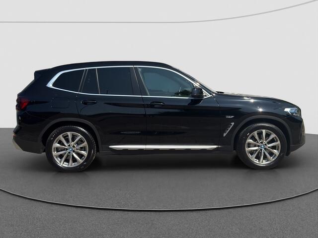 BMW X3 xDrive30e High Executive | Laser | Pano | Leder | RCTA | Keyless | HUD
