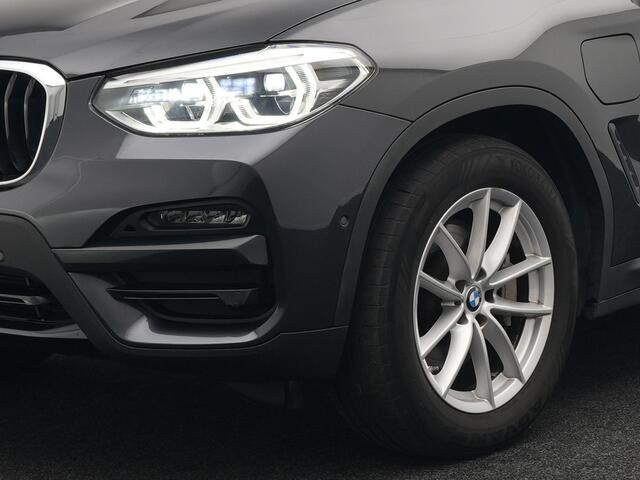 BMW X3 xDrive30e Executive Plug In Hybrid 293pk PHEV | Trekhaak af Fabriek | Head Up | Keyless | Sportstoelen Verwamd | Adaptive LED | Apple Carplay | Navi Full Map | 18"L.M |