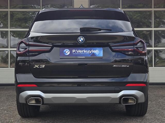 BMW X3 xDrive30e | SPORTSTOELEN | LEDER | PANORAMADAK | CAMERA |