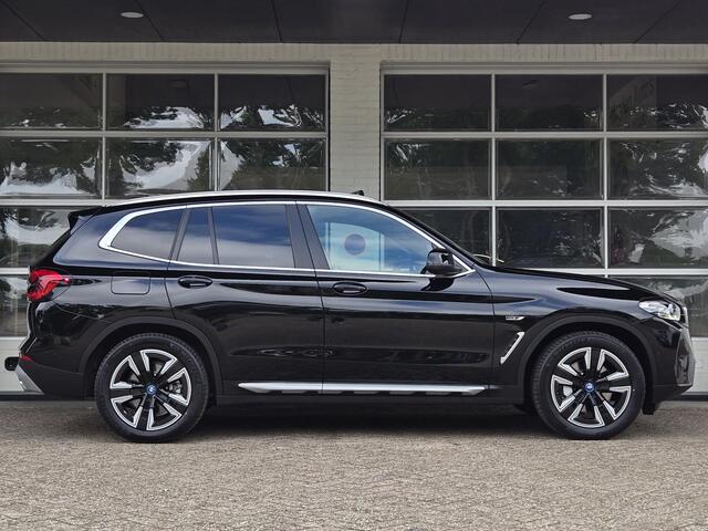 BMW X3 xDrive30e | SPORTSTOELEN | LEDER | PANORAMADAK | CAMERA |