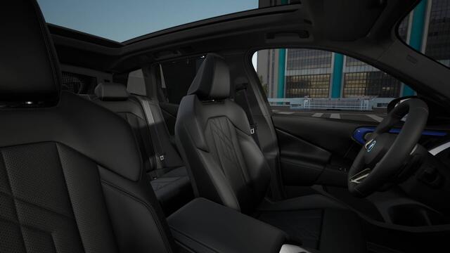 BMW X3 30e xDrive M Sport Automaat / Panoramadak / Trekhaak / Sportstoelen / Adaptieve LED / Stoelventilatie / Parking Assistant Plus / Comfort Access