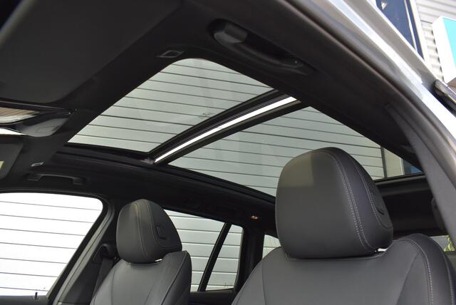 BMW X3 xDrive30e M Sport Pano | Laser | Brooklyngrau | Trekhaak | Leder | Comfort Access | HeadUp Display | Sfeerverlichting | BTW | Camera | Dodehoekassistent