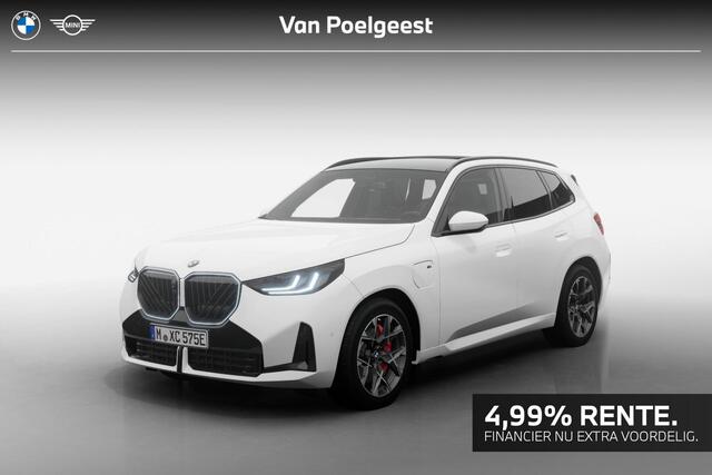 BMW X3 30e xDrive | Glazen panoramadak | Verwarmde stoelen voor en achter