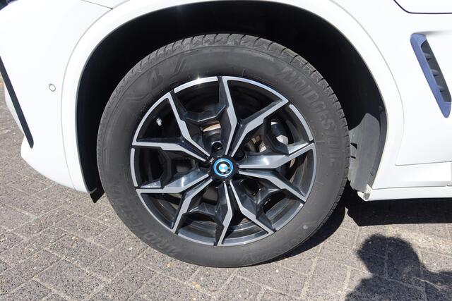 BMW X3 xDrive30e LCI Facelift M-SPORT NAVI I LED I TREKHAAK 46dkm!