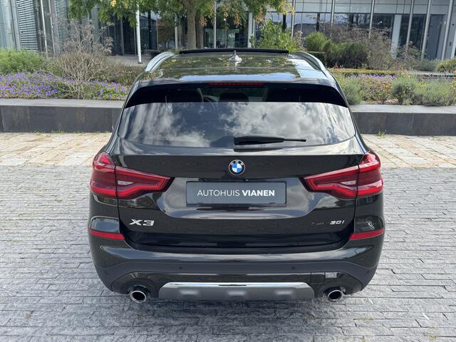 BMW X3 xDrive30i High Executive Edition