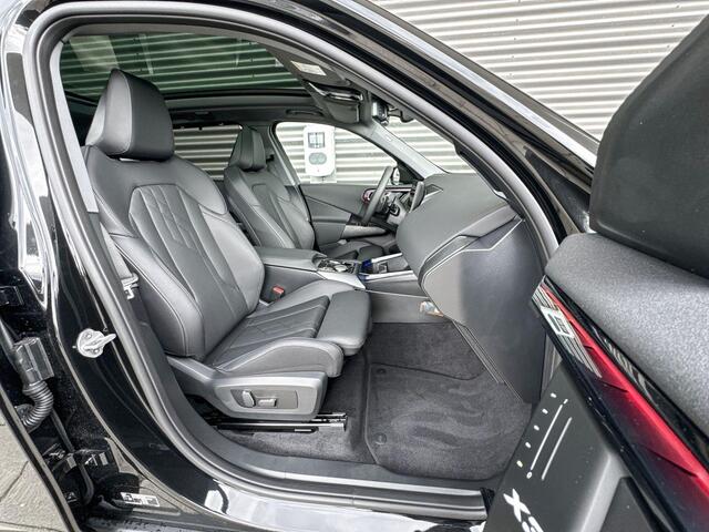 BMW X3 30e xDrive Professional Pack / Comfort Pack / Panoramadak / Trekhaak