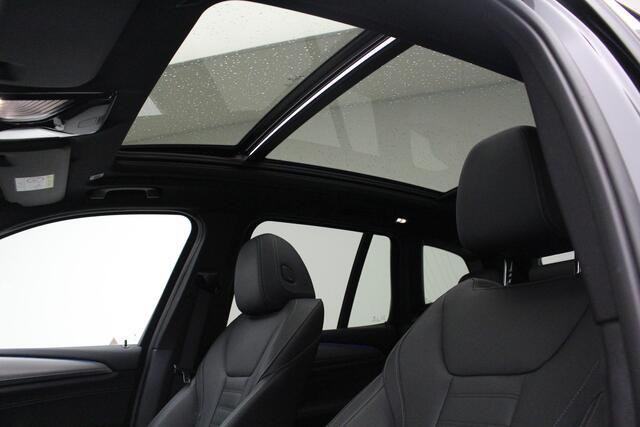 BMW X3 xDrive30e M-Sport | Panorama | Harman Kardon | Elektrisch verstelbare stoelen | trekhaak