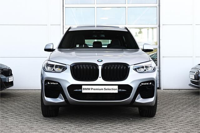BMW X3 xDrive30e High Executive M Sport Automaat / Panoramadak / Sportstoelen / Adaptieve LED / Parking Assistant Plus / Head-Up / Stuurverwarming / Gesture Control