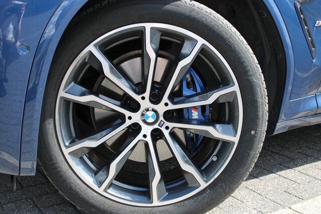BMW X3 xDrive30e High Executive M Sport Automaat / Panoramadak / Trekhaak / Sportstoelen / Adaptieve LED / Comfort Access / Stoelverwarming / BMW Live Cockpit Professional