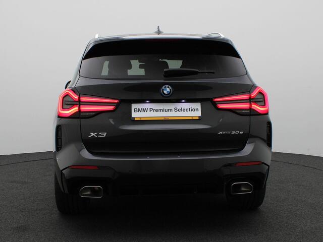 BMW X3 xDrive30e High Executive | M Sportpakket | DAB | HiFi | 20''