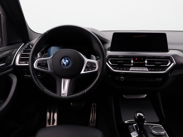 BMW X3 xDrive30e High Executive | M Sportpakket | DAB | HiFi | 20''