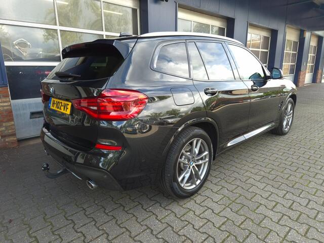 BMW X3 XDRIVE30E HIGH EX. M-SPORT. PANO. HEAD UP ALL IN PRIJS
