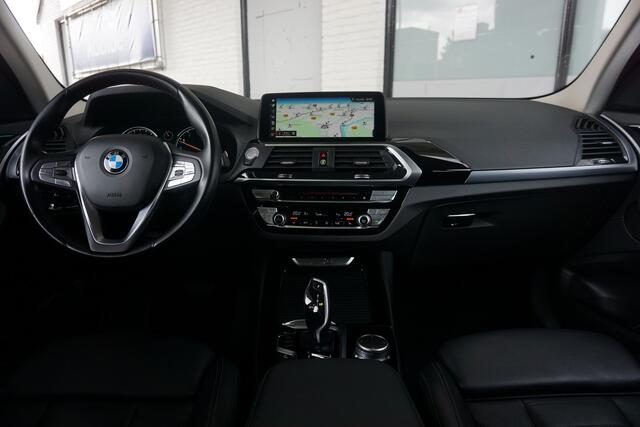BMW X3 xDrive20i Dealerauto | Leer | Sportinterieur | 19 inch