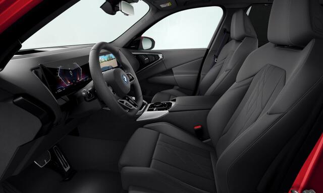 BMW X3 30e xDrive | 21 Inch | M-Sportpakket Pro | Professional Pack | Premium Pack | Comfort Pack | Panoramadak | Trekhaak