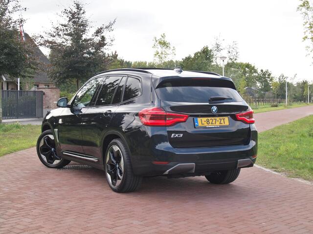 BMW X3 iX3 High Executive 80 kWh | Panoramadak | Camera | Harman Kardon | Cruise Control | Head-up display |