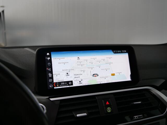 BMW X3 xDrive20i High Executive Edition 184 Pk Automaat Navi / DAB / Apple Carplay / Leer / Camera / Head-up / Keyless