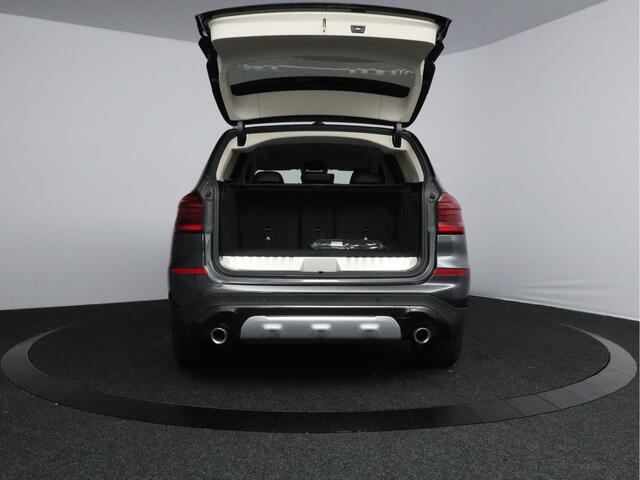 BMW X3 xDrive30e | sportstoelen | LED