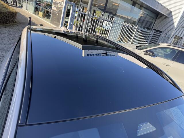 BMW X3 30e xDrive M SPORT PRO Pano/dak, trekhaak, premium pakket, Harman/kardon etc