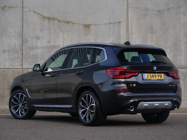 BMW X3 xDrive30e X-line Edition | NL auto | panorama | led | trekhaak..