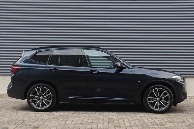 BMW X3 xDrive20i | High Executive | M Sportpakket | Panodak | Trekhaak | Hi-Fi | Driving Assistant | Comfort Access | Stuurwielverwarming | 20'' LMV