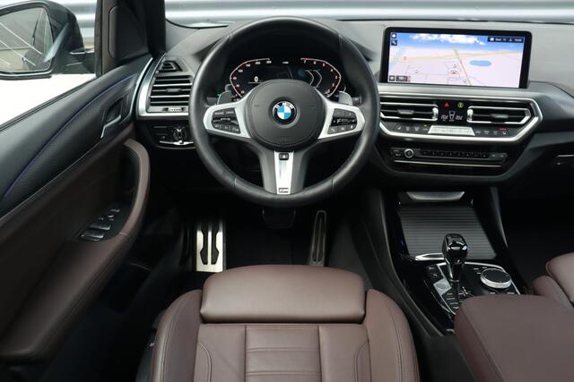 BMW X3 xDrive20i | High Executive | M Sportpakket | Panodak | Trekhaak | Hi-Fi | Driving Assistant | Comfort Access | Stuurwielverwarming | 20'' LMV