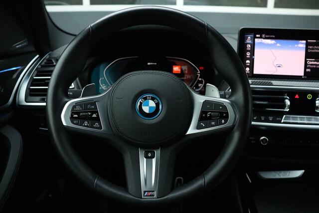 BMW X3 xDrive30e M-sport, Acc, Pano, Tansanitblau