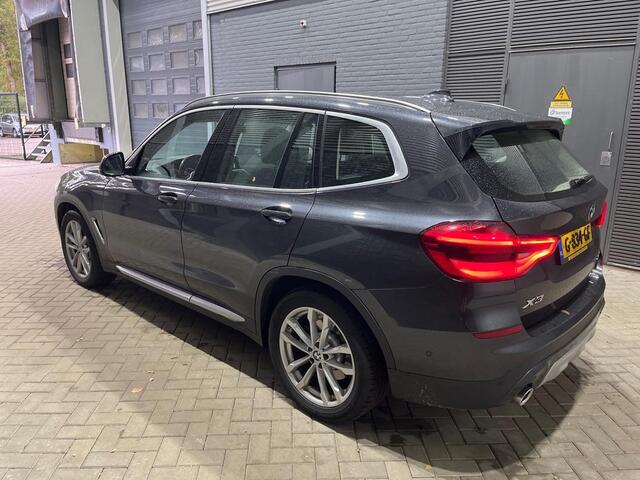 BMW X3 xDrive30i High Executive | Panoramadak | Head-Up | ACC | Trekhaak | Leder