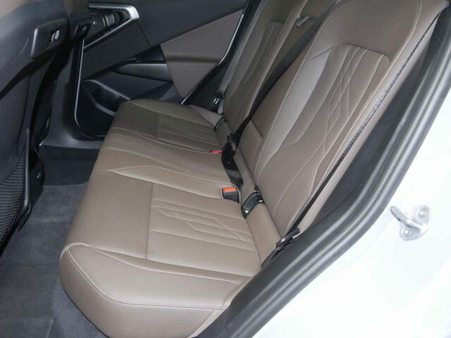 BMW X3 30e xDrive M-Sport | 20" | Driving Assistant Professional | Panorama | Harman Kardon | Trekhaak