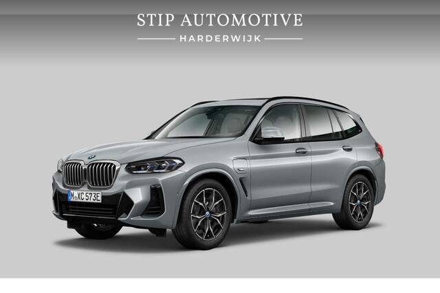 BMW X3 xDrive30e M Sport (wordt verwacht) | Panoramadak | Laser | Head-Up | Trekhaak | CarPlay |