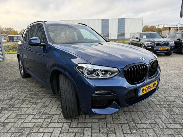 BMW X3 xDrive30i High Executive M Sport Panoramadak Trekhaak LED Leder Carplay Stuurwielverwarming Head-Up Display