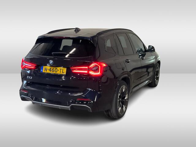 BMW X3 iX3 High Executive 80 kWh / Trekhaak / Panoramadak / 360Camera / Head-up / 20'' / Leder / Harman Kardon / Sfeerverlichting / Dodehoek / DAB / Stuur+Stoelverwarming / ACC
