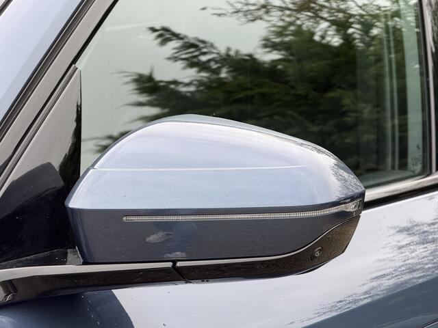 BMW X3 xDrive30e | M-Sport | Panorama | Driving ass. Plus | 20" | Elek. stoelverst. | 360 cam