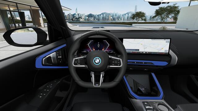 BMW X3 30e xDrive M Sport Automaat / Panoramadak / Trekhaak / Sportstoelen / Comfort Access / Adaptieve LED / Parking Assistant Plus / Stuurverwarming