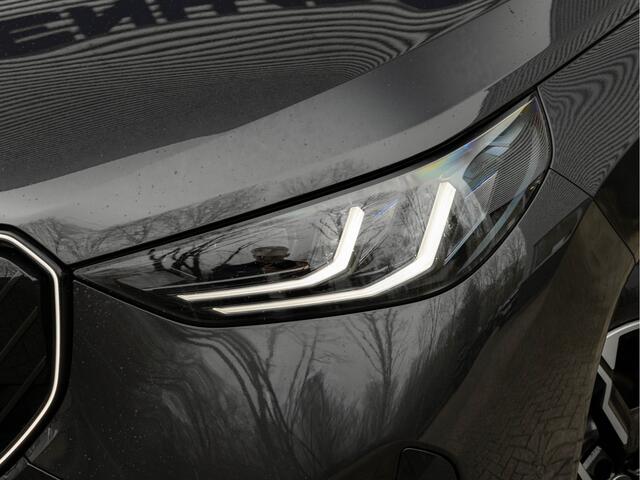 BMW X3 30e xDrive M-Sport Pro - Pano - Trekhaak - ACC - Memoryzetel