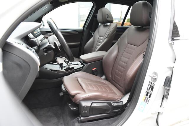 BMW X3 xDrive30e High Executive M Sport / Trekhaak / Pano