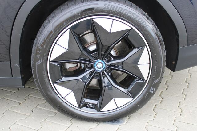 BMW X3 iX3 High Executive 80 kWh | Incl. 12 maanden garantie | Assisted driving | Climate control | Apple carplay | 360° camera | Schuif/kantel dak | Harman/Kardon audio | Memory seats | Head-up display | Trekhaak |