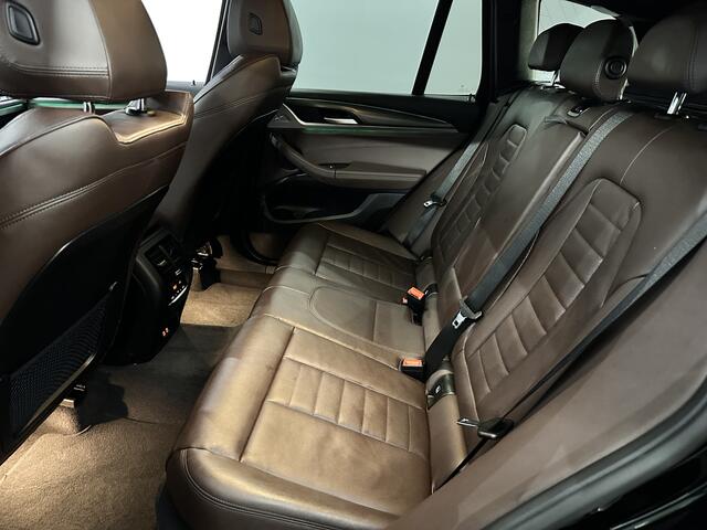 BMW X3 xDrive30e High Executive Leder, Camera, Navi, Keyless start, Elektrische achterklep, Sfeerverlichting