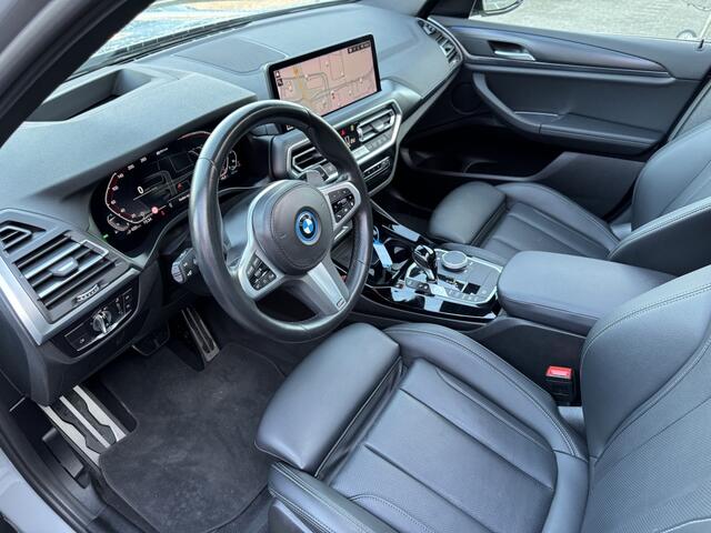 BMW X3 xDrive30e M-Sport 292 Pk Brooklyn Grijs Pano HUD Camera