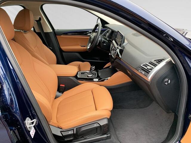 BMW X4 xDrive20d 190 PK Sportstoelen Trekhaak Navi LED Stoelverwarming Live Cockpit 19 Inch