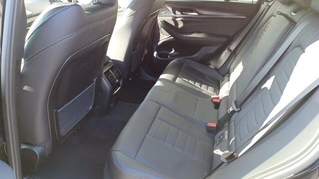 BMW X4 xDrive20d M Sport 190 PK ACC Panoramadak Head-Up Trekhaak Live Cockpit