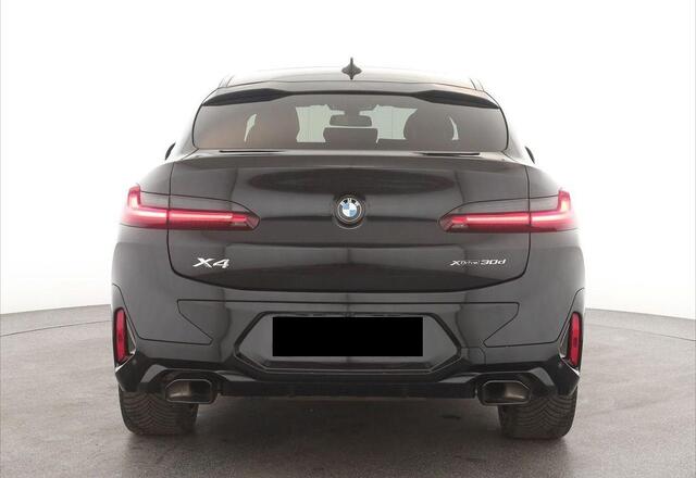 BMW X4 xDrive30d M Sport 286 PK ACC Live Cockpit 20 Inch Panoramadak Sportstoelen