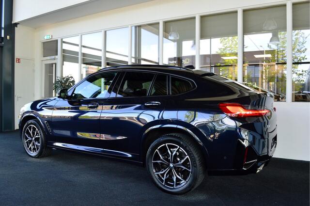BMW X4 xDrive30i M-Sportedition | Carbon zwart !
