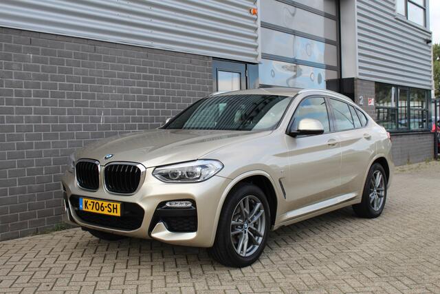 BMW X4 xDrive20i High Executive M Sport / HUD / Keyless
