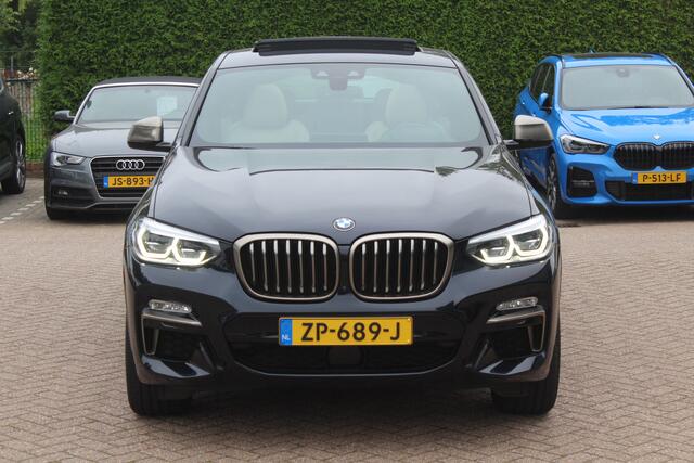 BMW X4 M40i High Executive / Trekhaak / Panoramadak / Camera / Head-up / Luxe Leder / 21'' / Harman Kardon / Navigatie / Stuur+Stoelverwarming / DAB / Dodehoek / Cruise Control