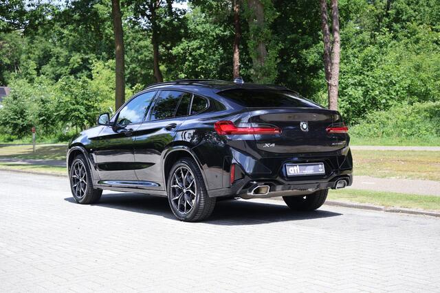 BMW X4 xDrive20i High Executive M-Sport | Head Up | Pano | Laser | Keyless | Parkeerhulpsysteem | Elektrische trekhaak | Driving Assitent | Sportstoelen | Shadowline | Innovatiepakket | etc.