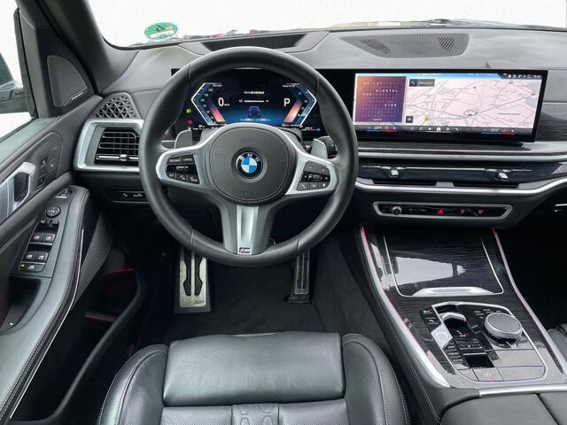 BMW X5 xDrive40i M-Sport 380 PK ACC Head-Up Panoramadak Trekhaak M Stoelen Harman Kardon