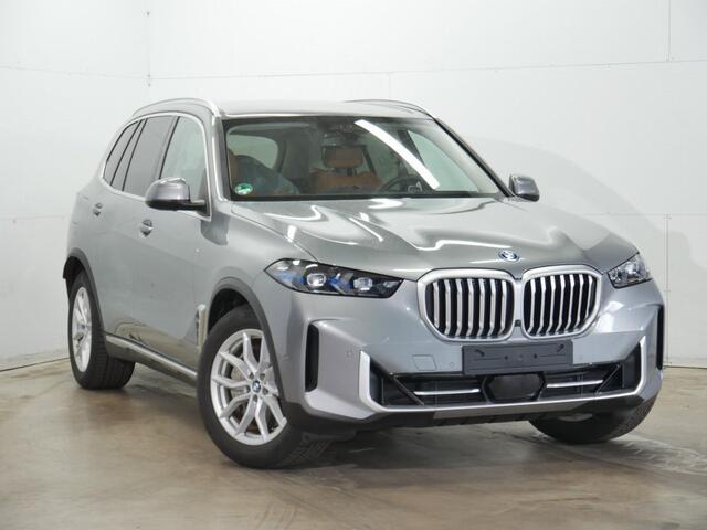 BMW X5 xDrive50e | Trekhaak | Harman Kardon | Softclose | Driving Assistant Professional | Gesture Controle | Luchtvering v+a | Geluidswerende ramen