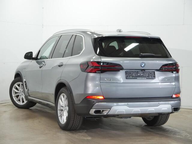 BMW X5 xDrive50e | Trekhaak | Harman Kardon | Softclose | Driving Assistant Professional | Gesture Controle | Luchtvering v+a | Geluidswerende ramen